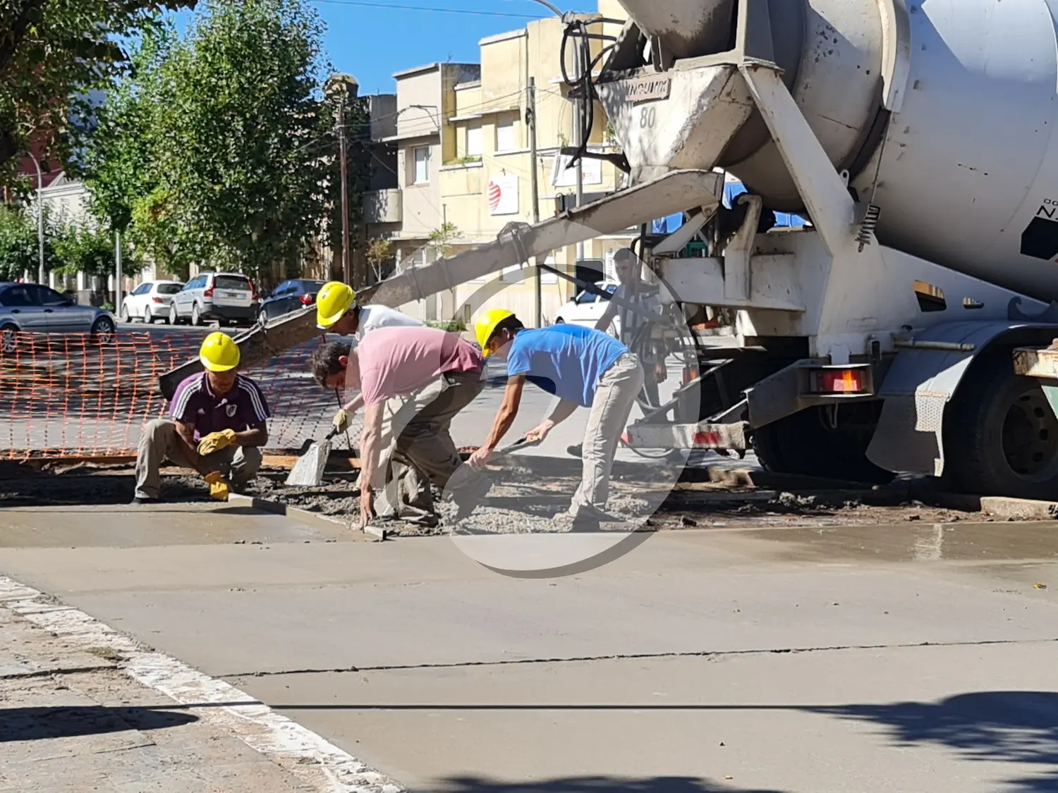 La Municipalidad de Necochea remodela la vereda del monumento a Malvinas
