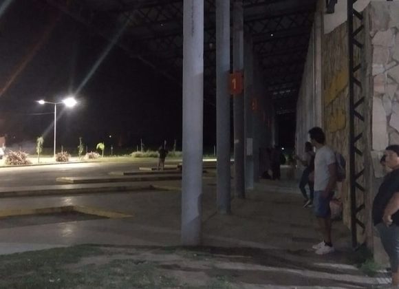 Terminal: "es un viva la Pepa"
