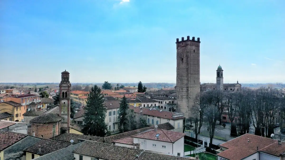En el corazón de la pandemia. Castelleone tiene 9500 habitantes y está ubicada en la región de Lombardía, a 60 kilómetros de Milán. 