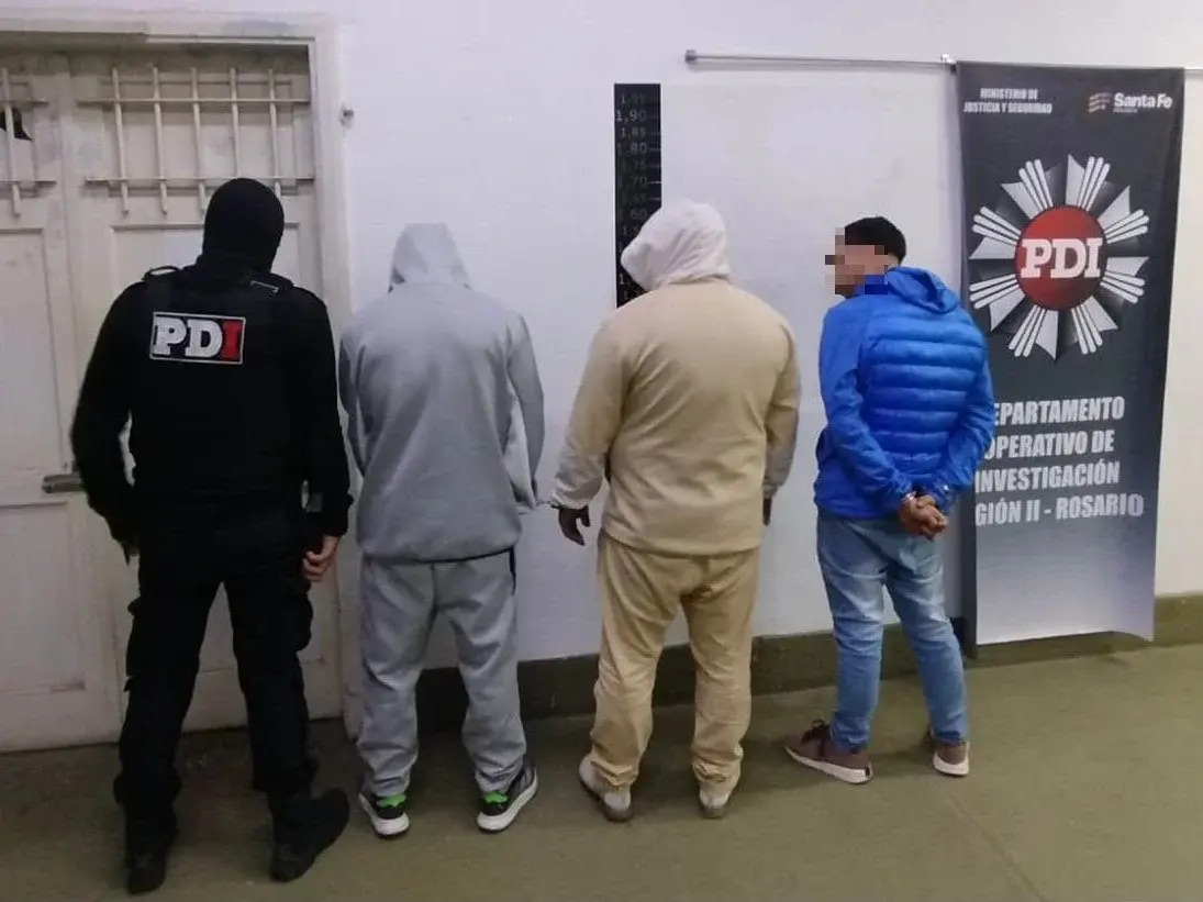 Tres detenidos en barrio 7 de Septiembre en una serie de allanamientos por drogas