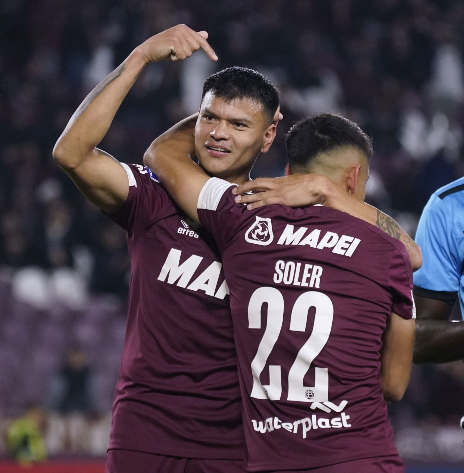 Lanús, ya clasificado, va por otros tres puntos
