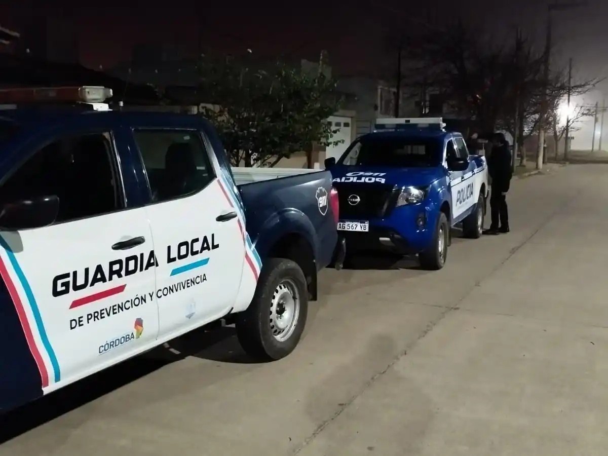 Al lugar acudió personal policial, de Seguridad Vial y de la Guardia Local.