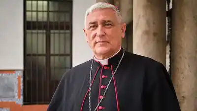 El papa León XIV aceptó la renuncia del obispo de Cádiz acusado de pederastia