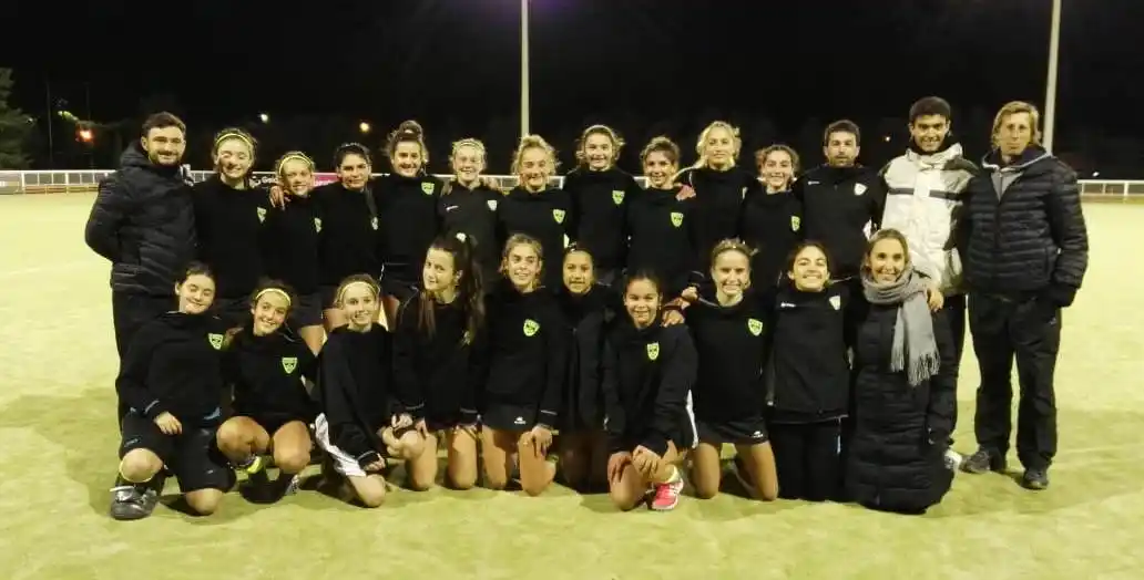 Tandil arrancó con una goleada en Bahía Blanca