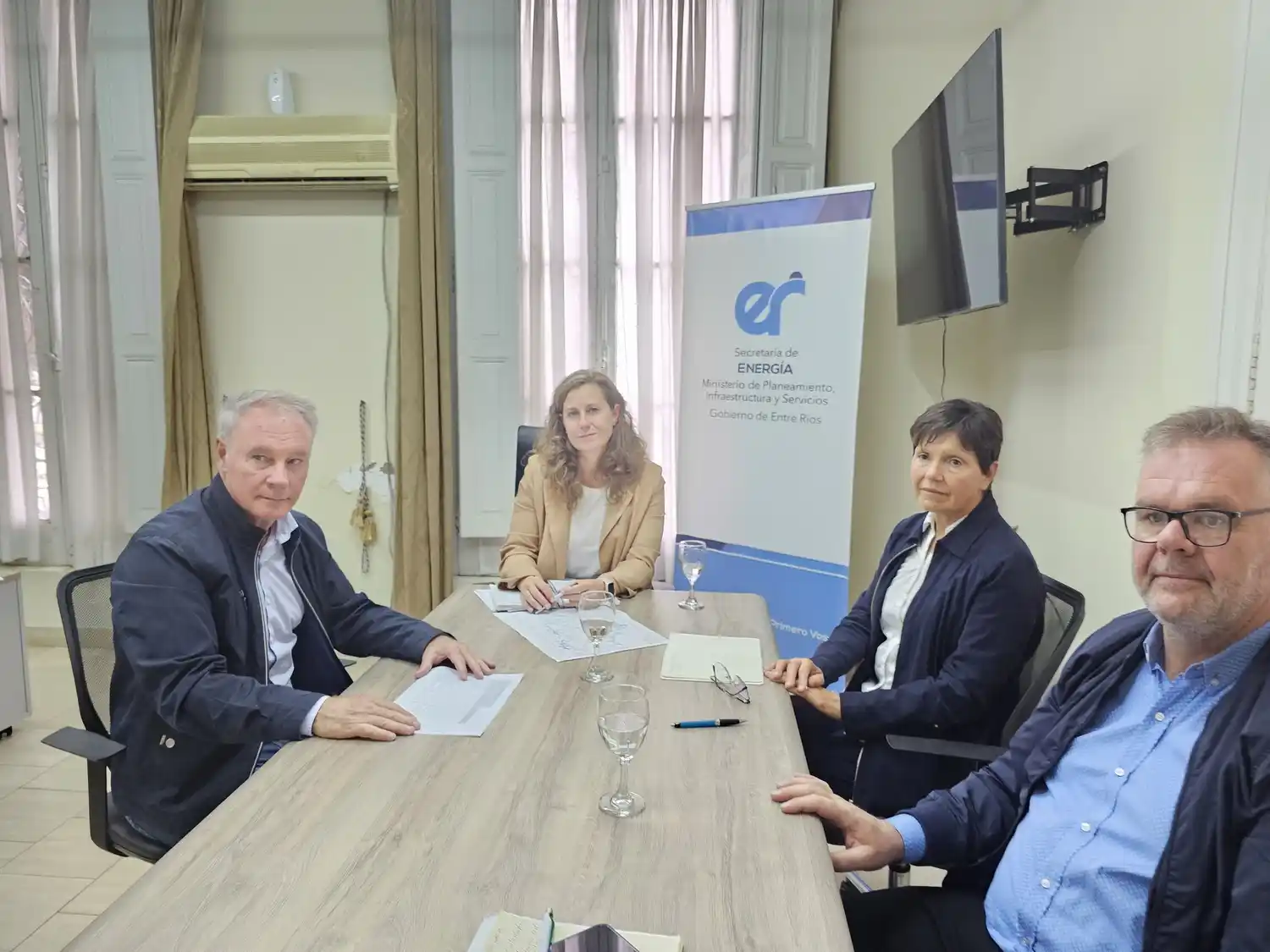 Noelia Zapata asume como secretaria de Energía