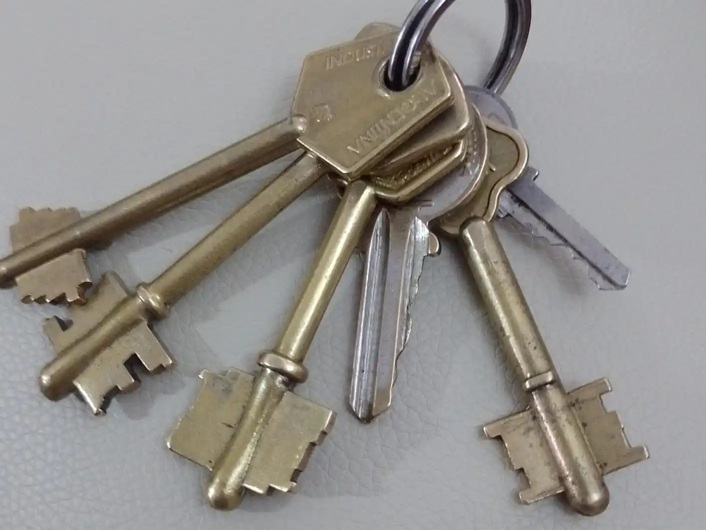 Llaves encontradas en calle Aulí y 25 de Mayo