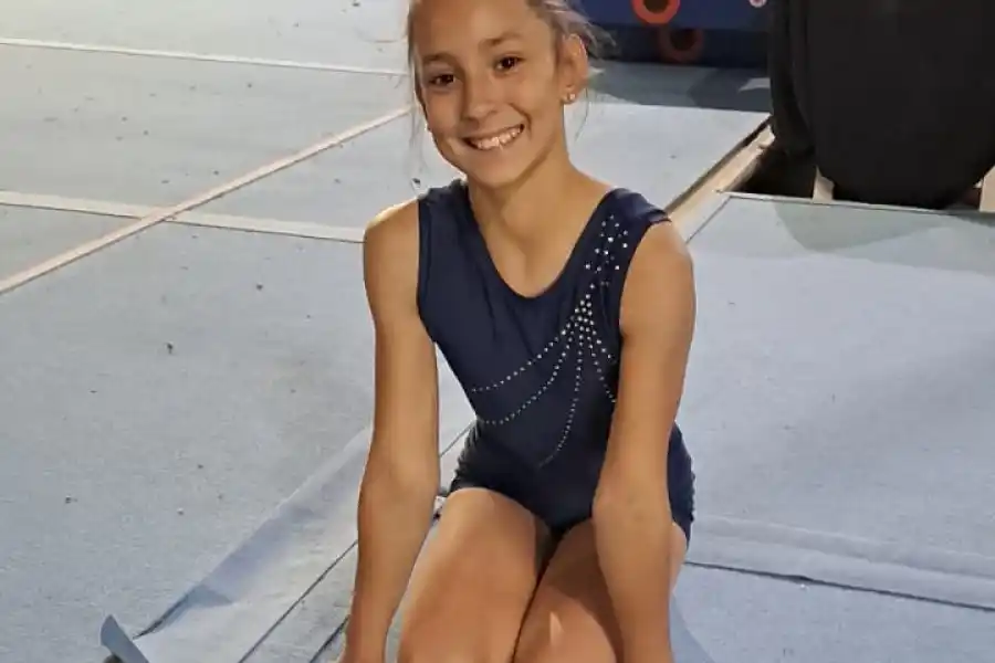 Rafaelina clasificada al Nacional de Gimnasia Artística