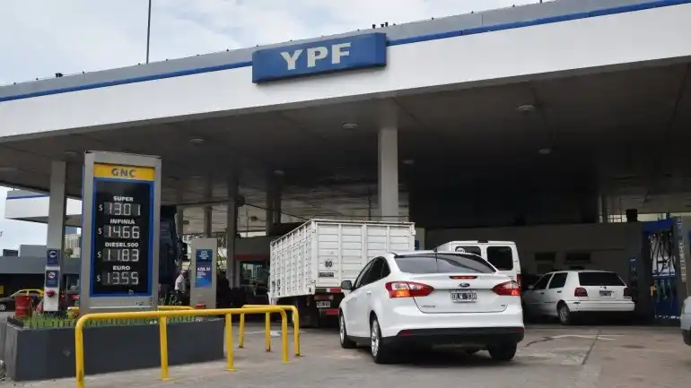 En marzo volverá a aumentar la nafta