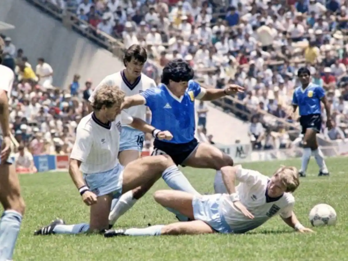 La apilada a los ingleses, el mejor gol de la historia