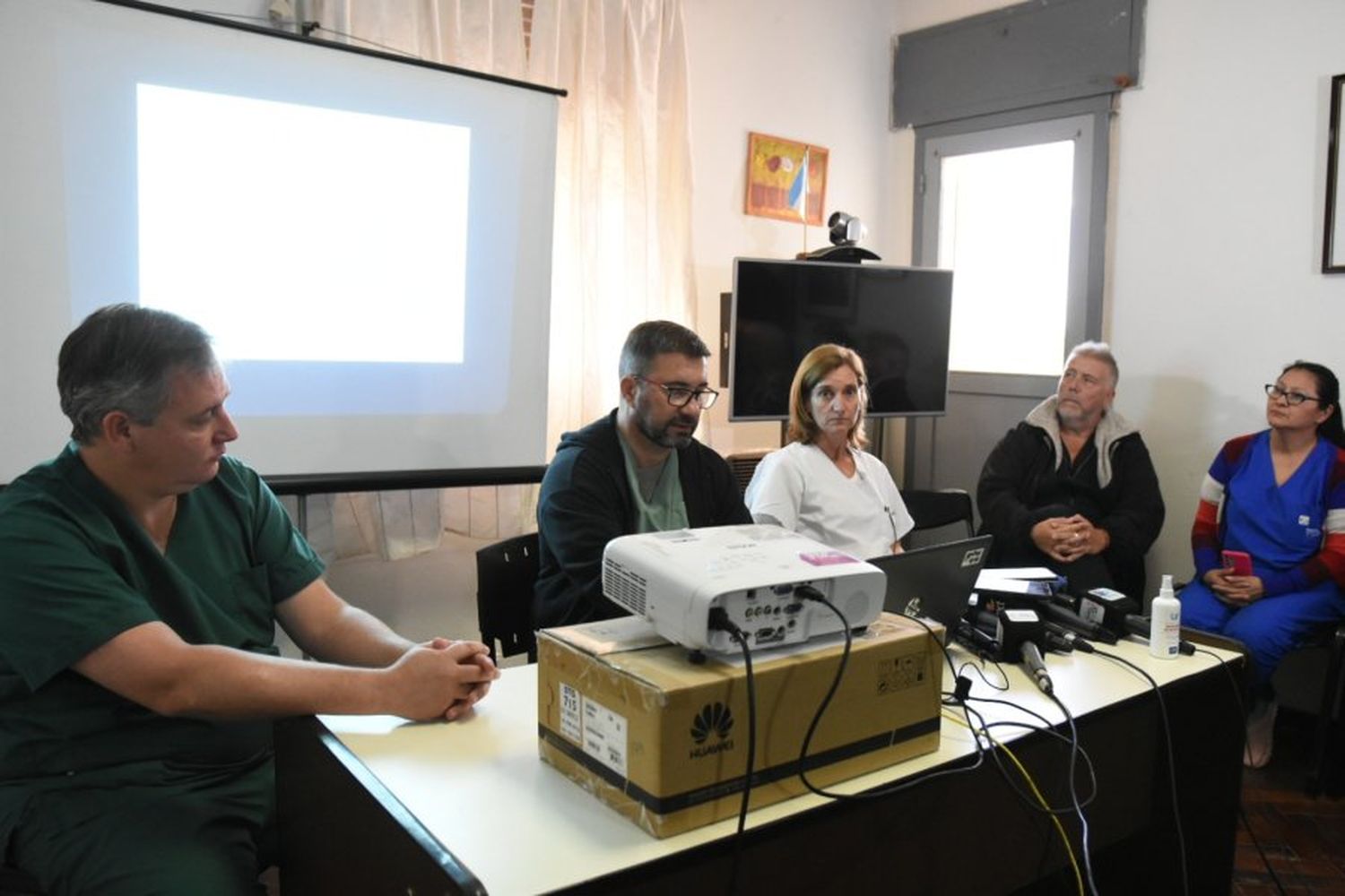 Dengue: Se realizó una conferencia de prensa en el Hospital