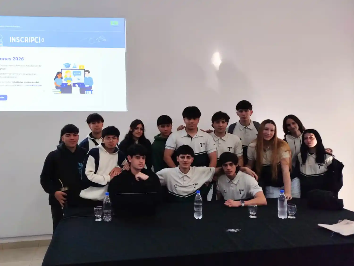 Sistema web creado por estudiantes ya habilitó la inscripción 2026 a secundarias de Villaguay