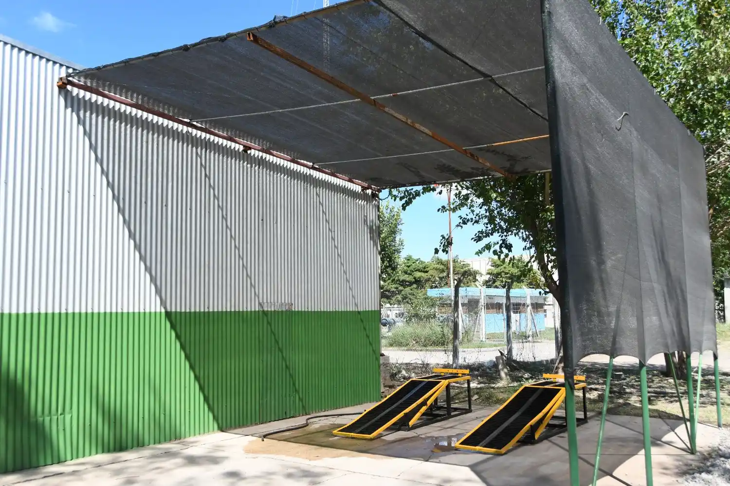 El lavadero de vehículos representa una mejora en la eficiencia y reduce costos.