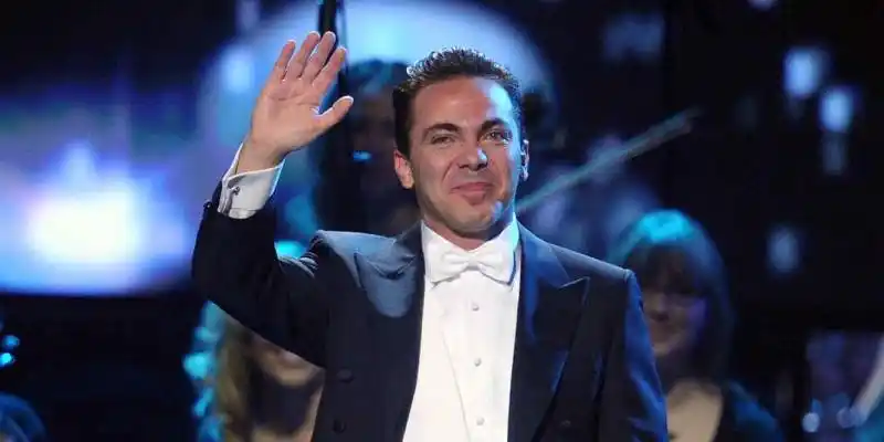 ¡INCREÍBLE! Cristian Castro rompe con su nueva novia a tan solo 21 días de presentarla