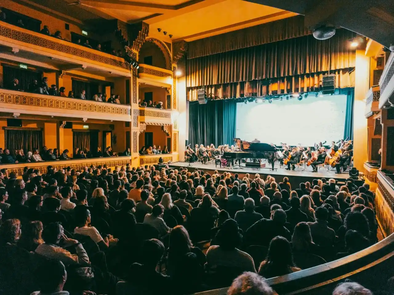 En el Teatro Colón el sábado a las 20:00 se realizará el Festival Marea, entre otras propuestas.
