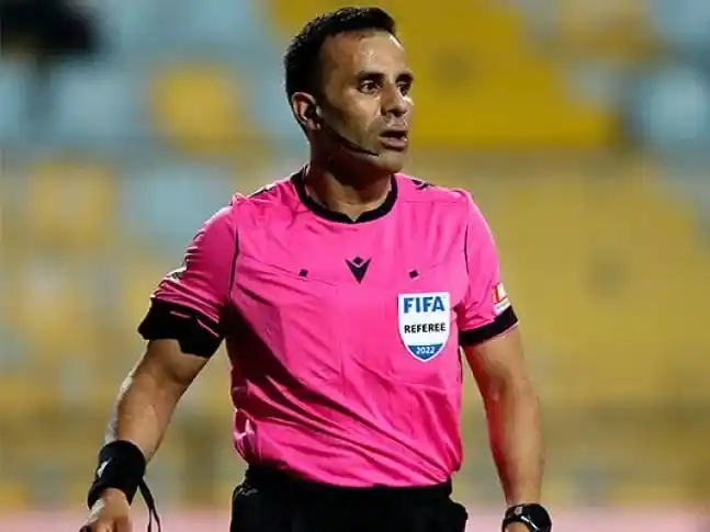 Piero Maza arbitrará a la Academia ante Flamengo.