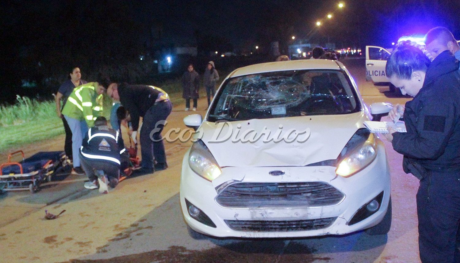 Un  motociclista sufrió lesiones de consideración en un choque frontal