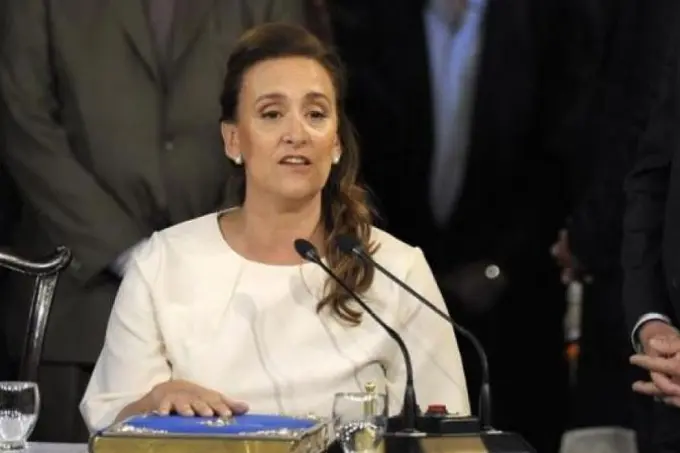 "Ayudame, boludo. No me dan pelota", el exabrupto de Michetti a Monzó