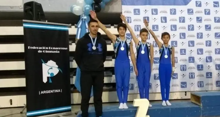En Mar del Plata, la Escuela Lina Anggeli logró tres medallas en el Nacional de Clubes