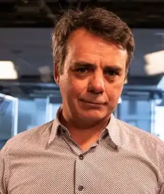 El periodista Tato Young sufrió un ACV y fue operado de urgencia