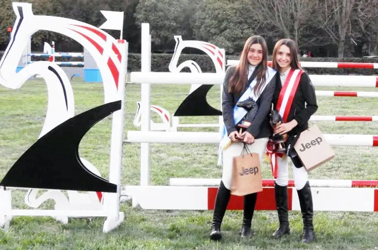 Gran desempeño de amazonas locales en torneo de Olavarría