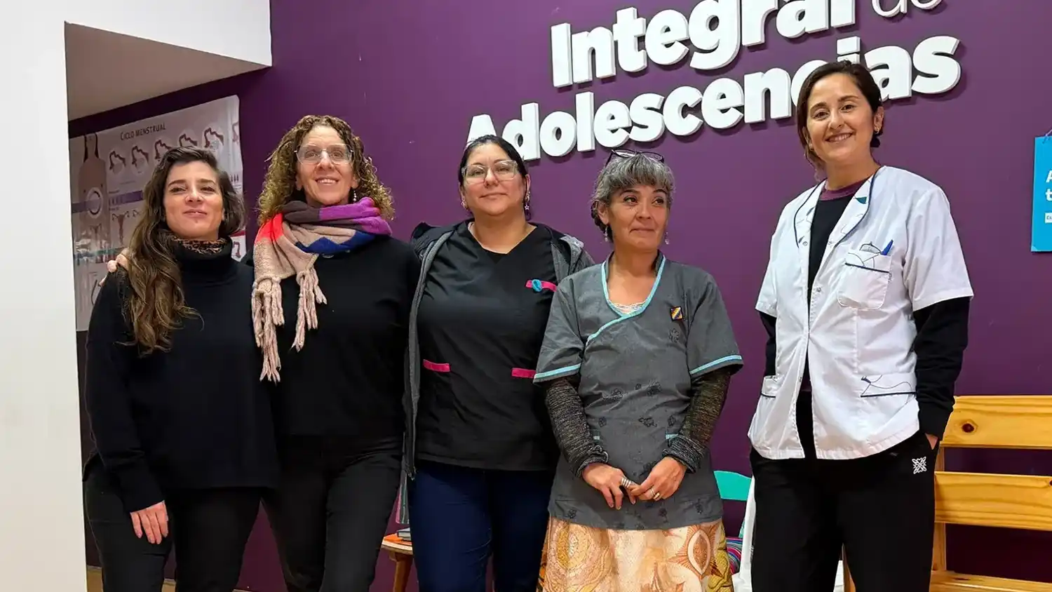 Equipo. Brinda asesoramiento sobre método anticonceptivos