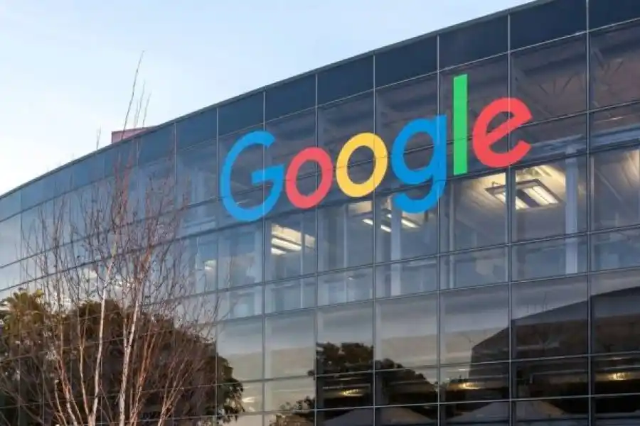 Google brinda capacitaciones gratuitas y ofrece trabajos con sueldos que llegan a los 7 mil dólares