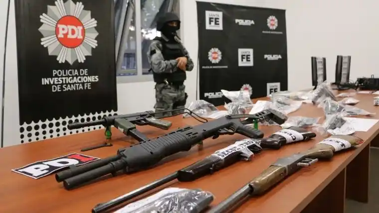 Rosario: Cayó banda que alquilaba y vendía armas por Facebook