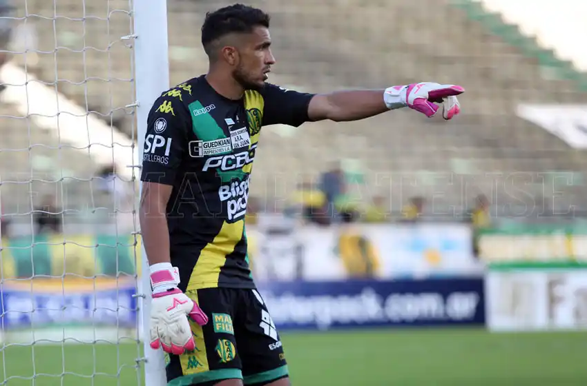 Aldosivi: Sebastián Moyano se fue del club