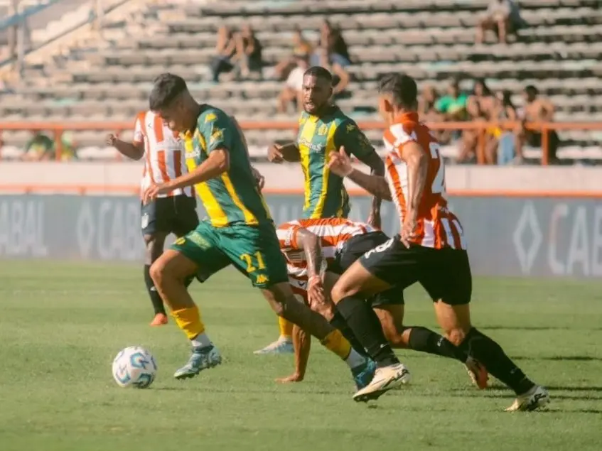 Aldosivi sumó su primer punto con Estudiantes
