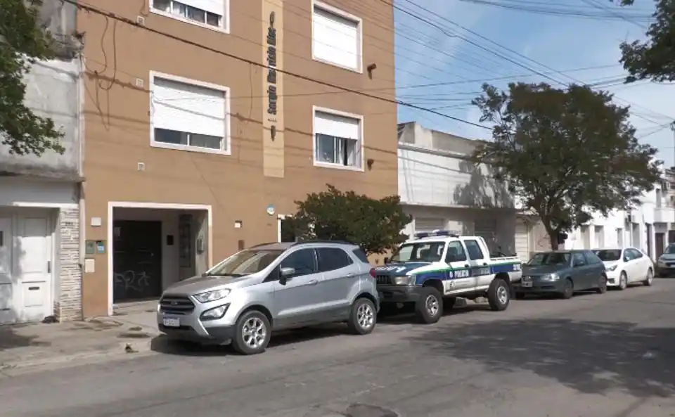 “Estoy sorprendido y desilusionado de la gente”, relató la víctima de un asalto en San Lorenzo al 300