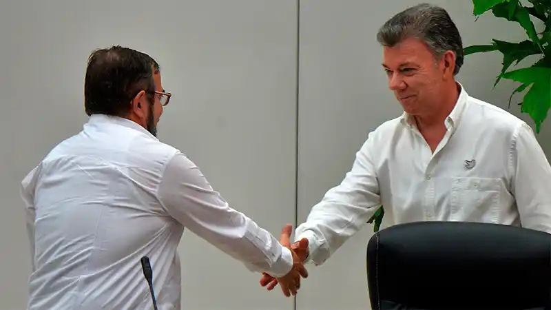 Santos: El Nobel es "un gran incentivo" en búsqueda de la paz
