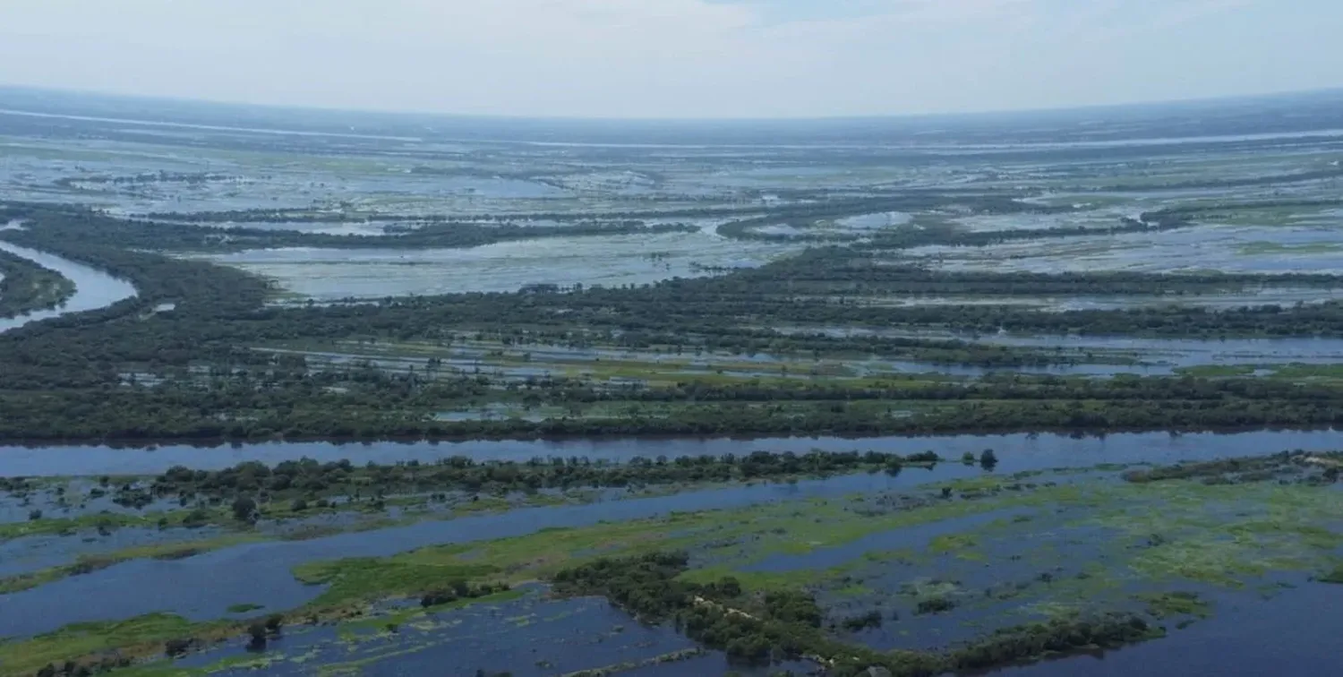 El crecimiento del nivel del río ha provocado inundaciones en islas y áreas productivas. Crédito: Corresponsalía San Javier.