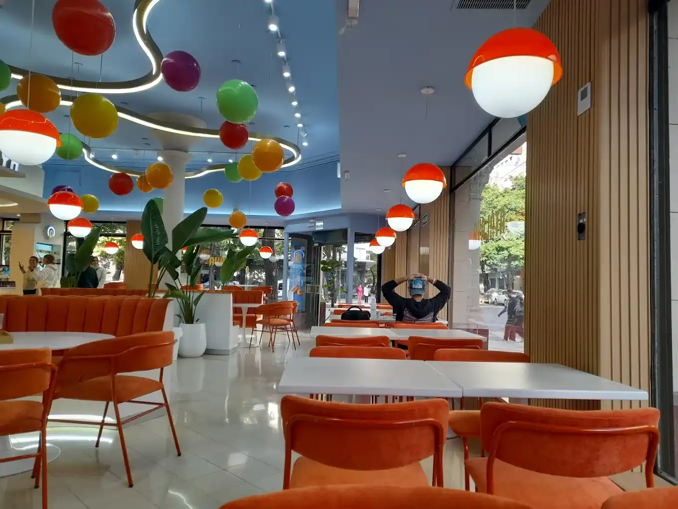 El Parador Atalaya abrió una nueva sucursal en el corazón de la ciudad de La Plata
