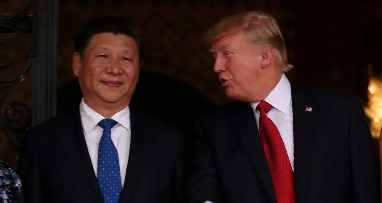 Donald Trump junto a Xi Jinping en West Palm Beach, Florida, en 2017. Crédito: Carlos Barria/Reuters