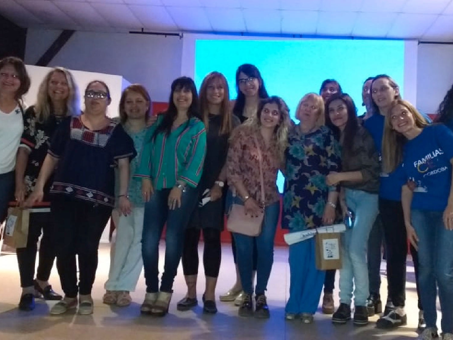 Madres de Arroyito reclaman mayor capacitación docente para integrar a niños con autismo
