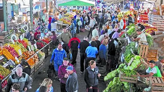 Mercado Central en Olavarría: Comerciantes rechazan la idea