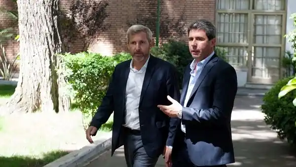 Frigerio negó un "apriete" a gobernadores para que no fueran a la cumbre del PJ