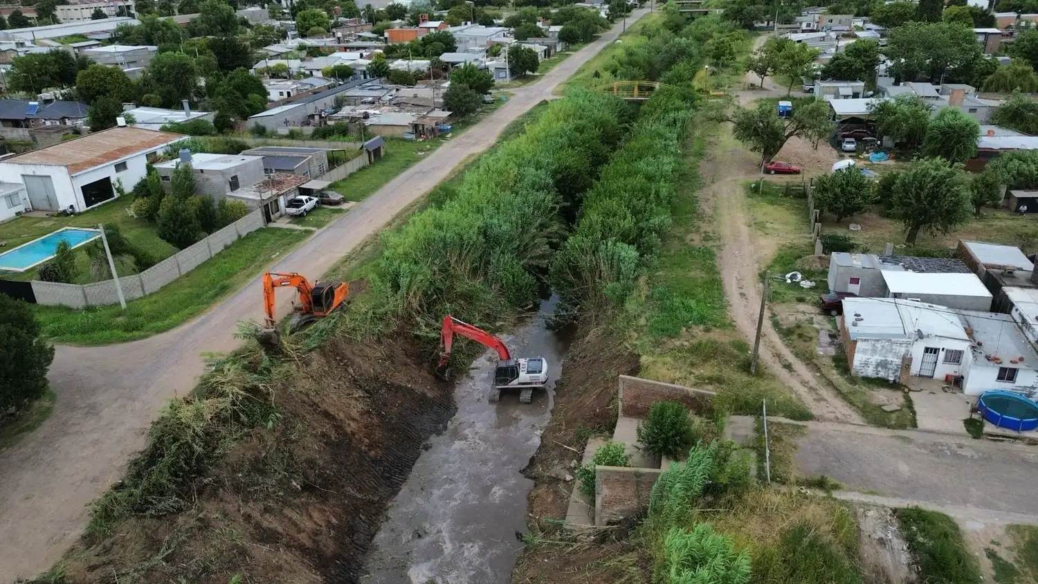 Santa Fe adjudicó la limpieza de 352 kilómetros de canales troncales ante la llegada de El Niño - 2