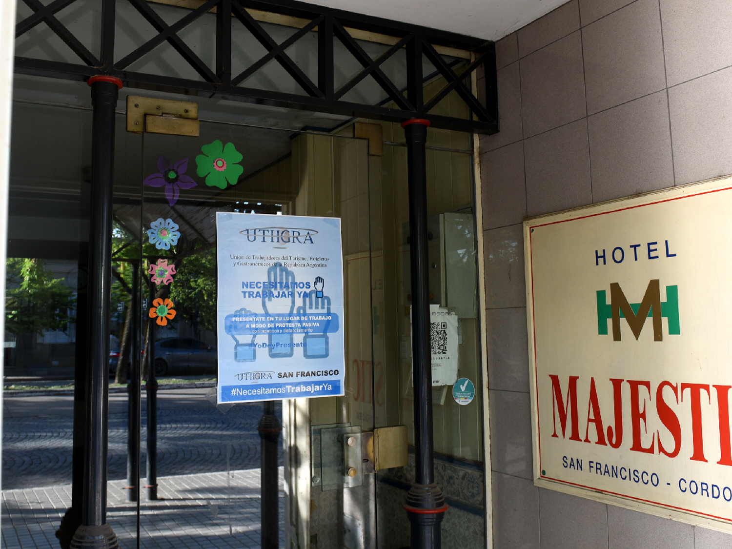 Pese al anuncio del municipio, cierra el hotel Majestic: San Francisco pierde 184 plazas