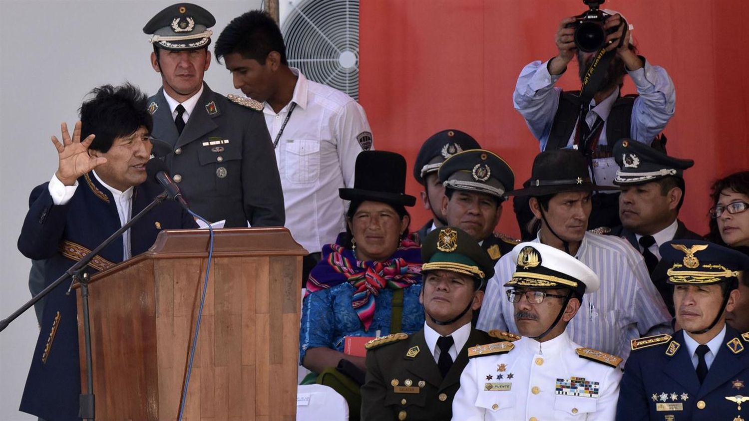 Evo Morales inauguró una escuela militar “antiimperialista”