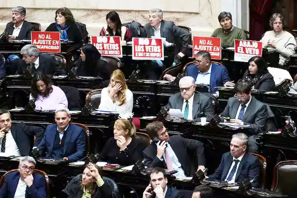 Milei retuvo respaldo y se mantiene el veto para no aumentar a jubilados