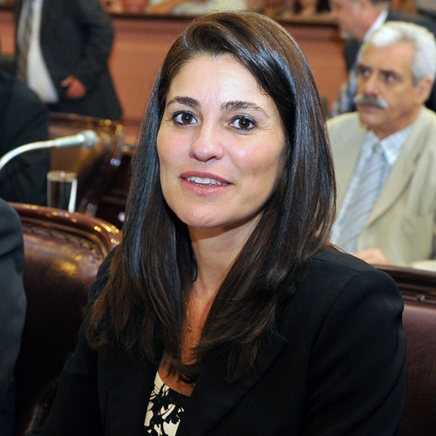 La esposa de Fuertes será candidata a intendente