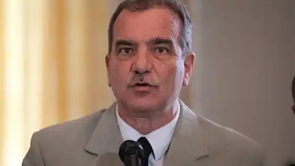 ¡CONTINÚAN RENUNCIAS EN VP! Luis Stefanelli denuncia «diferencias insalvables» con la directiva