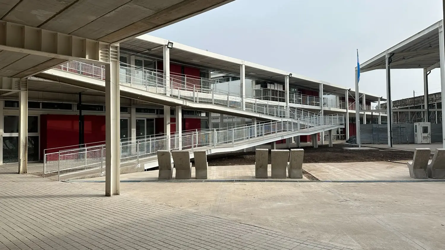Se invertirán $11.800 millones en ampliar una escuela en Rosario.