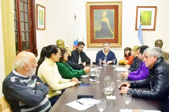 Ley Bases: el Partido Justicialista cuestiona el voto del senador Kueider