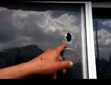 El cadáver presentaba otras heridas de armas
