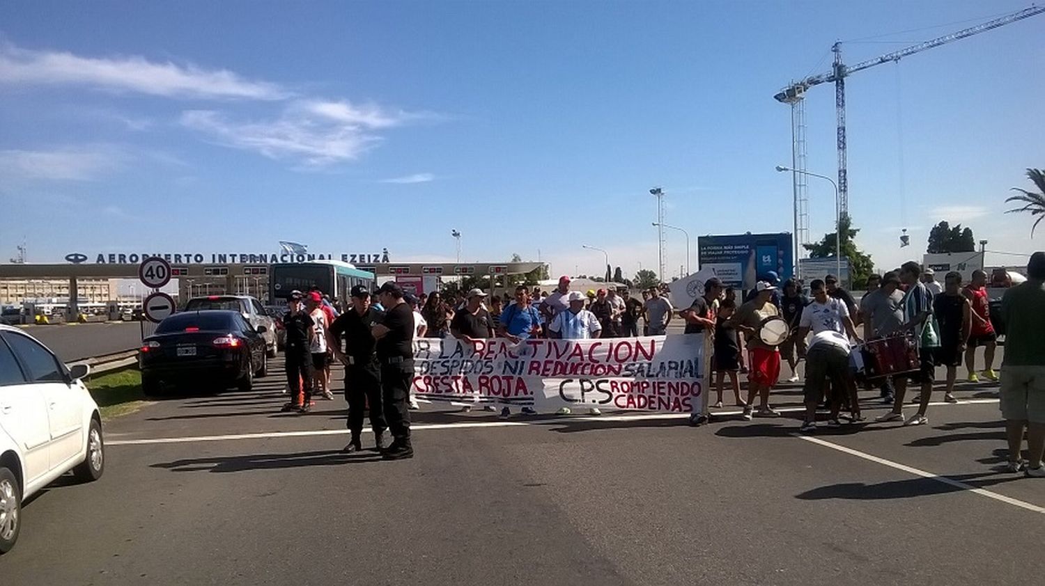 Cresta Roja: Bloquean el acceso a Ezeiza por tercer día consecutivo