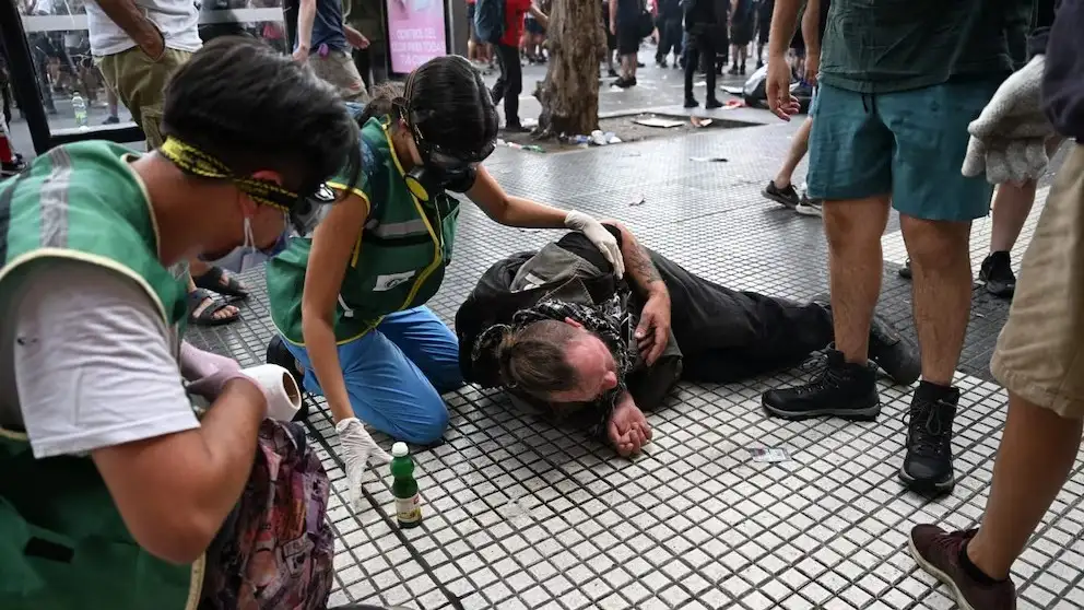 Protestas frente al congreso reforma laboral