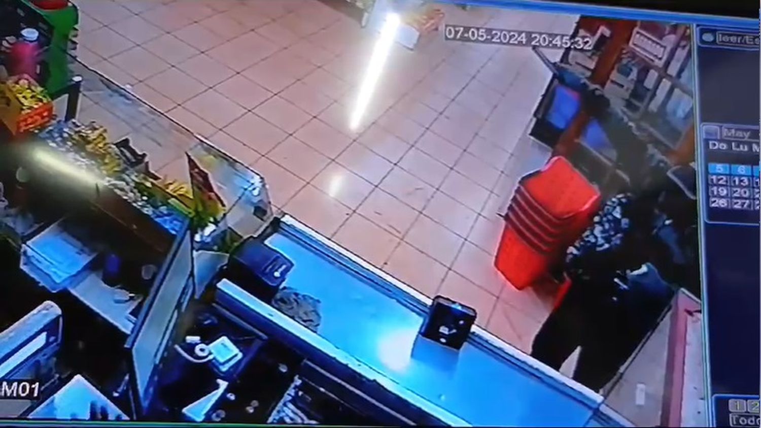 Insólito | Forzaron la persiana de un comercio y robaron cinco cajas de jugo
