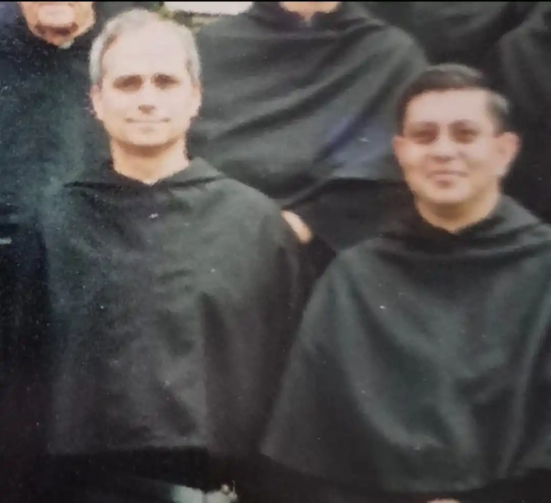 El nuevo Pontífice con Fray Israel Jiménez